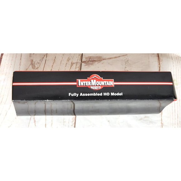 Inter Mountain Railway Co. HO Scale Modified AAR 40’ Boxcar PGE Car Model Train - Picture 6 of 10